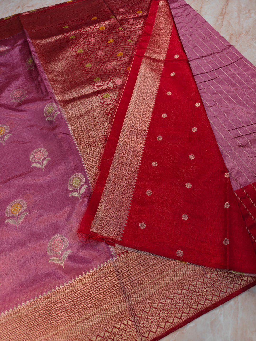 PAPER SILK IN MAGENTA WITH MINAKARI BOOTA AND RED BORDER