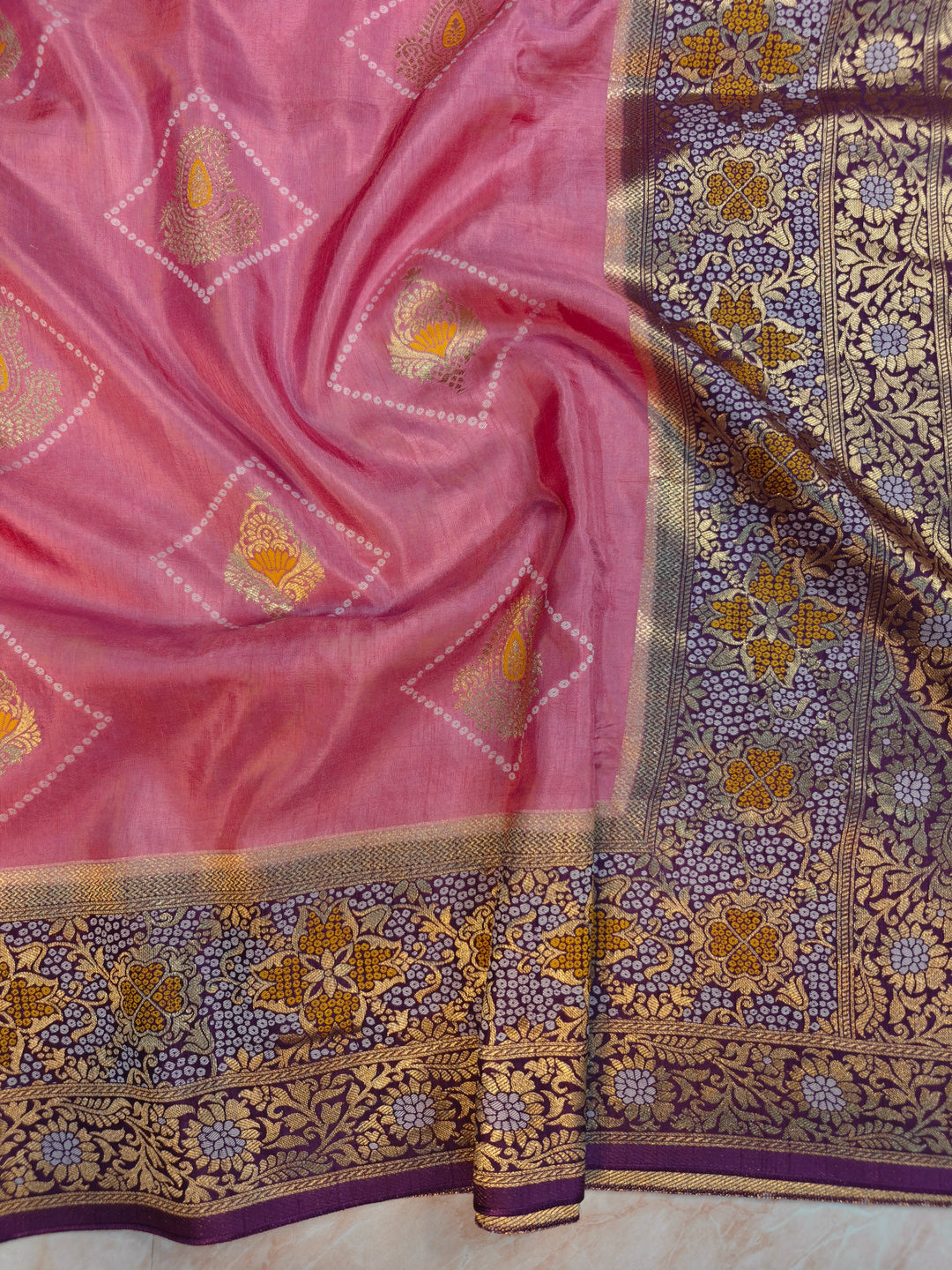 BABY PINK WITH MAGENTA BORDER RUSSIAN SLK