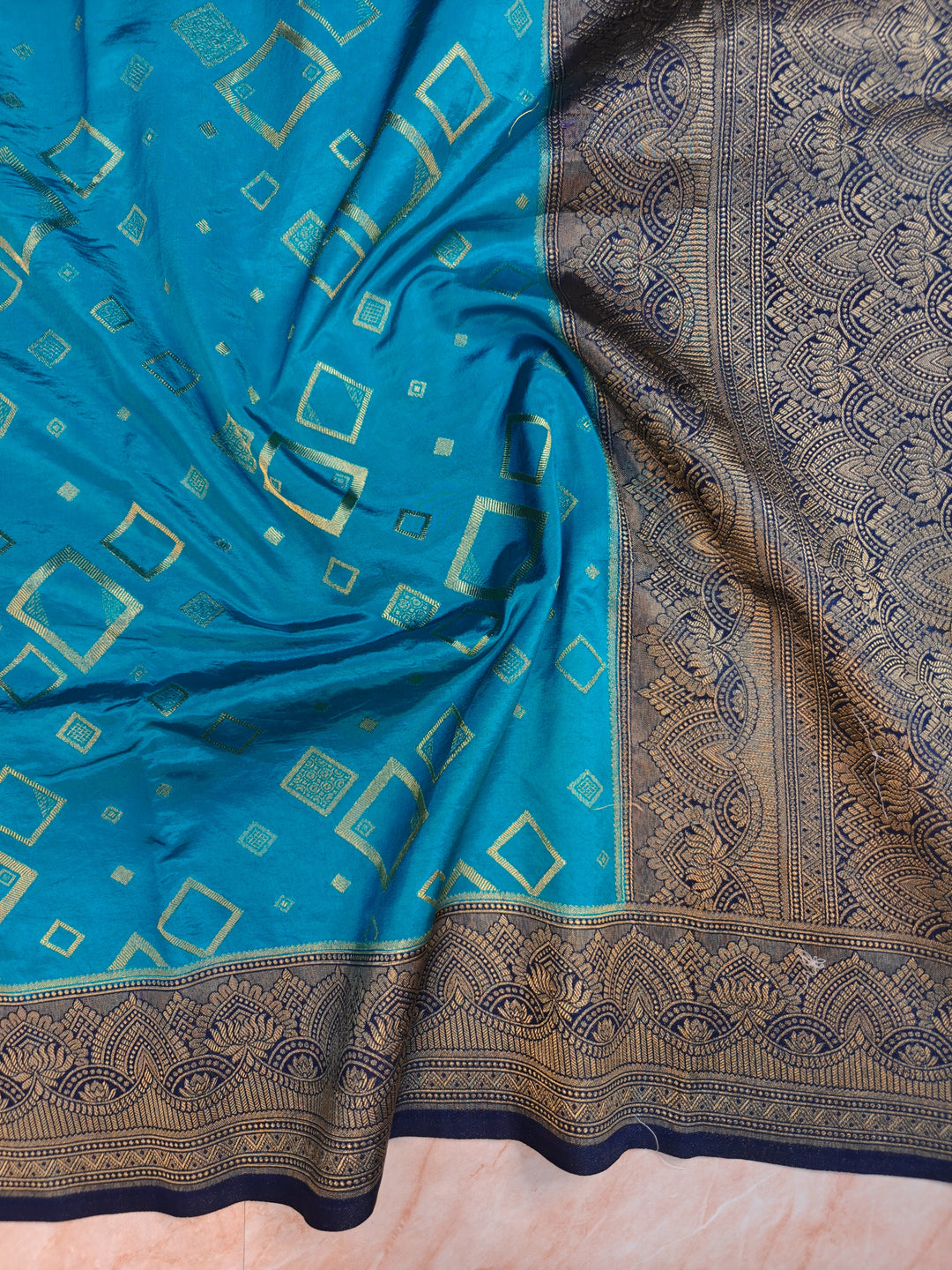 RUSSIAN SILK IN TURQUOISE BLUE WITH NAVY BLUE BORDER