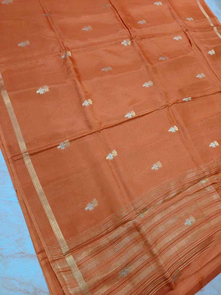 VISCOS IN GOLDEN EMBER IN GOLD SILVER ZARI WORK
