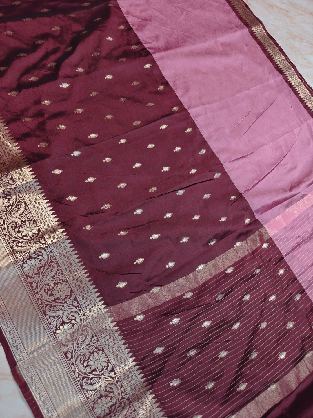 BANARSI KATAN PATTU IN ONION PINK WITH VINE BORDER