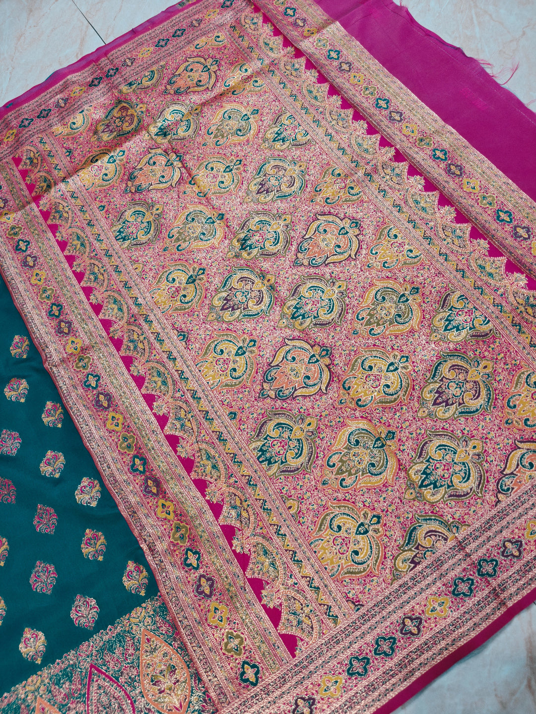 PASHMINA KASHMIRI SEMI SILK IN BLUE WITH RANI BORDER