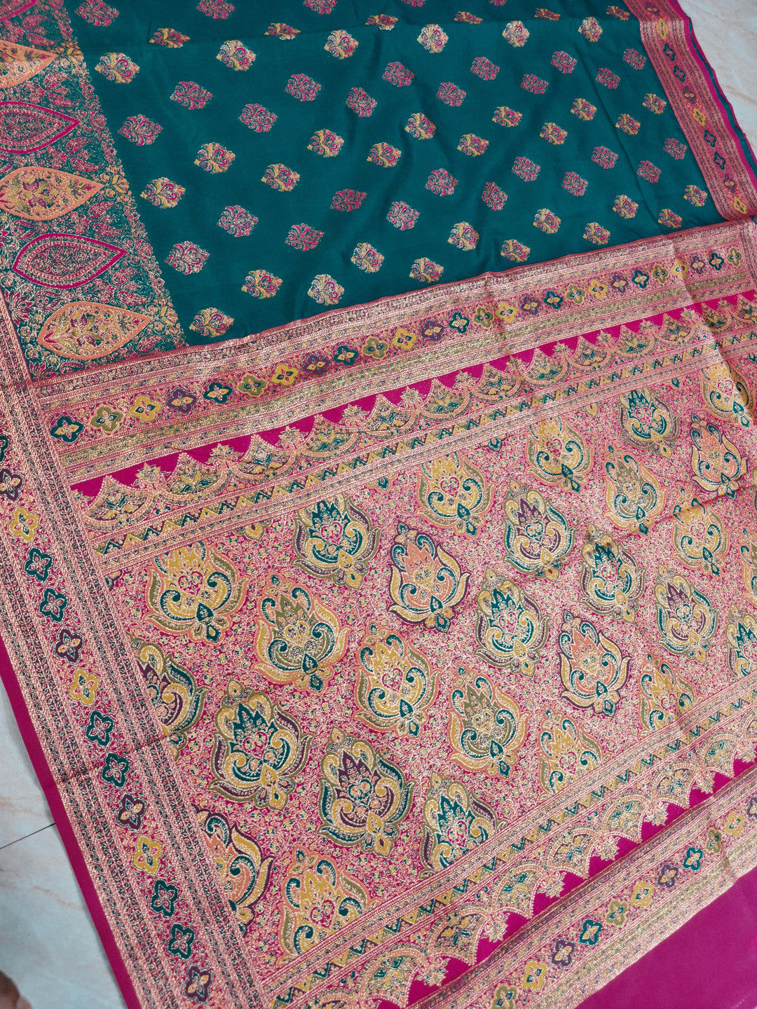 PASHMINA KASHMIRI SEMI SILK IN BLUE WITH RANI BORDER