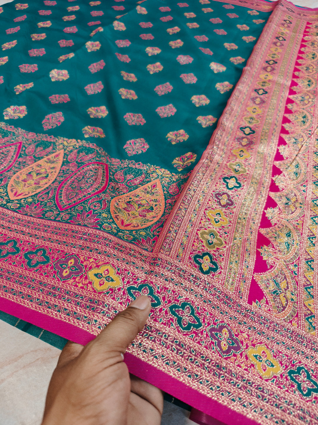 PASHMINA KASHMIRI SEMI SILK IN BLUE WITH RANI BORDER