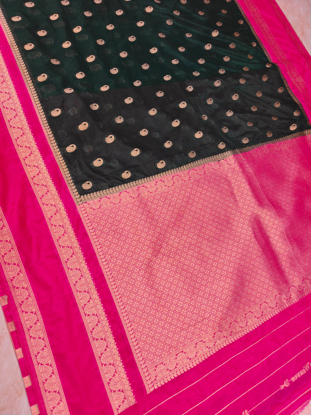 KHADDI GEROGETTE IN BOTTLE GREEN WITH RANI BORDER