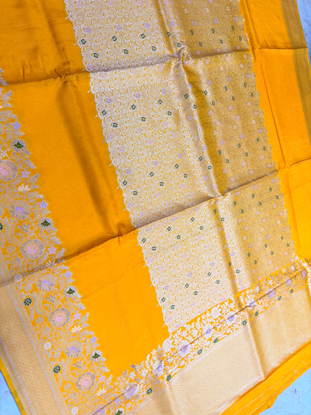 RUSSIAN SILK IN CENTRALISED BOUTIQUE STYLE IN MUSTARD GOLD