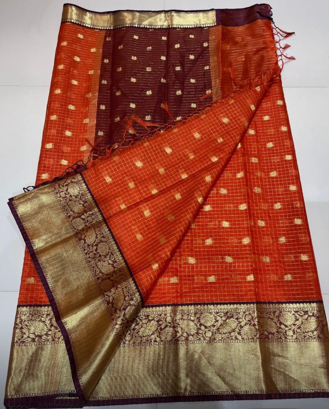 BANARASI TRENDING ORANGE BOOTI WITH CHOCOLATE BORDER