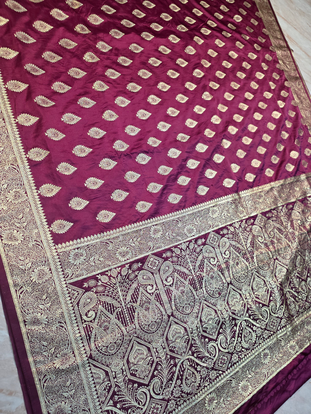 MASHRU KATAN SILK IN MAGENTA WITH DELICATE BOOTI MOTIFS
